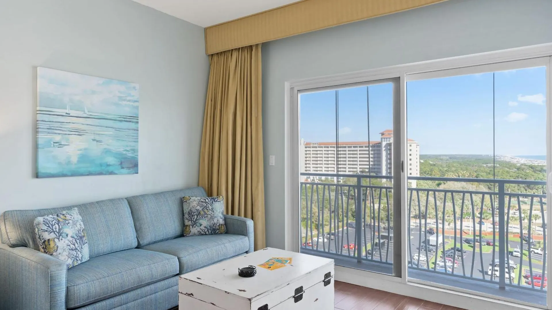 Miramar Beach Studio W Pool Tennis Walk To Beach Luau Eastern Sky Destin Holiday home